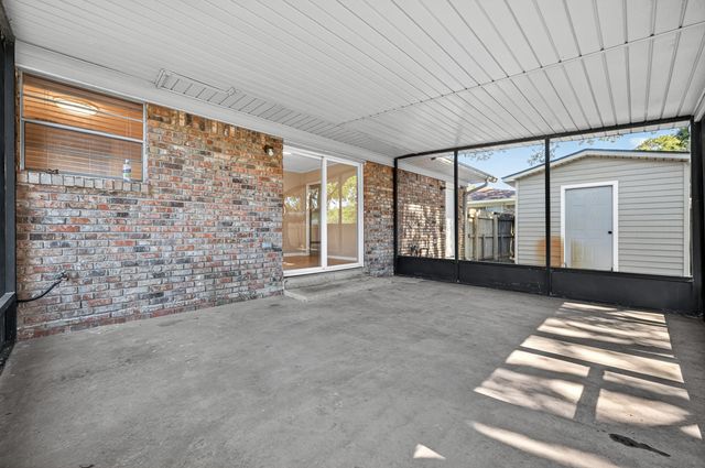 167 Marcia Drive, Mary Esther, FL 32569