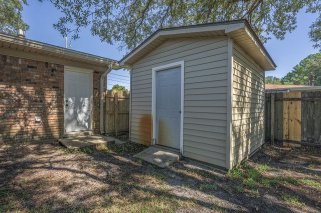 167 Marcia Drive, Mary Esther, FL 32569