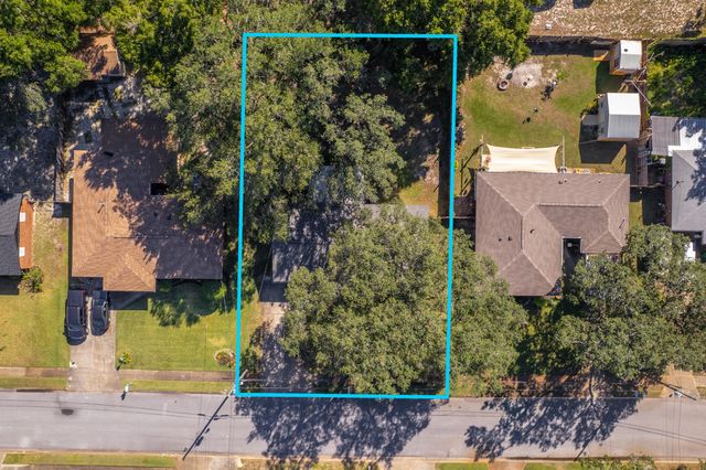 167 Marcia Drive, Mary Esther, FL 32569