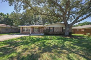 167 Marcia Drive, Mary Esther, FL 32569