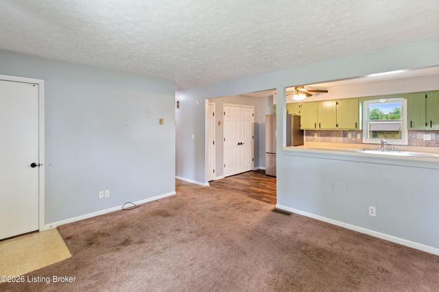156 Old Ford Rd, Shepherdsville, KY 40165