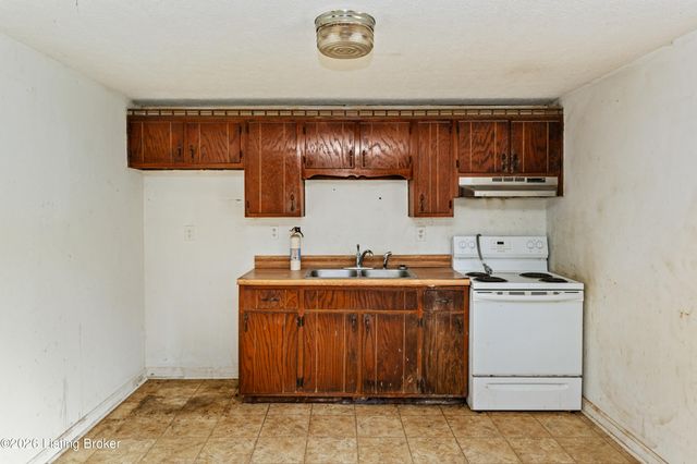 156 Old Ford Rd, Shepherdsville, KY 40165
