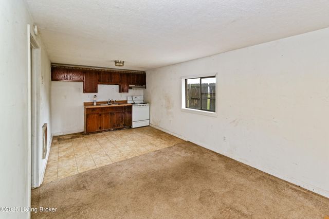 156 Old Ford Rd, Shepherdsville, KY 40165