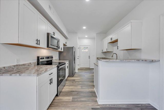 215 Harrison AVE, Roanoke, VA 24016