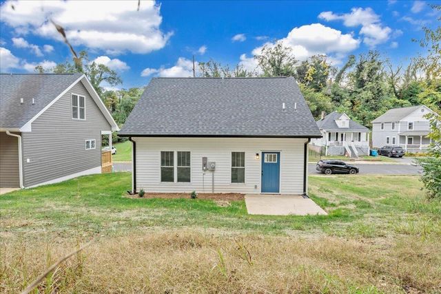 215 Harrison AVE, Roanoke, VA 24016