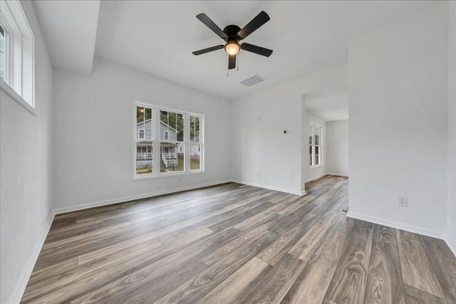 215 Harrison AVE, Roanoke, VA 24016