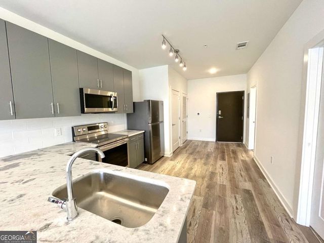 525 Parkway Drive NE 313, Atlanta, GA 30308