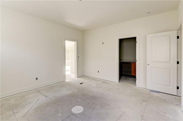 6410 NW 98th Street, Kansas City, MO 64153