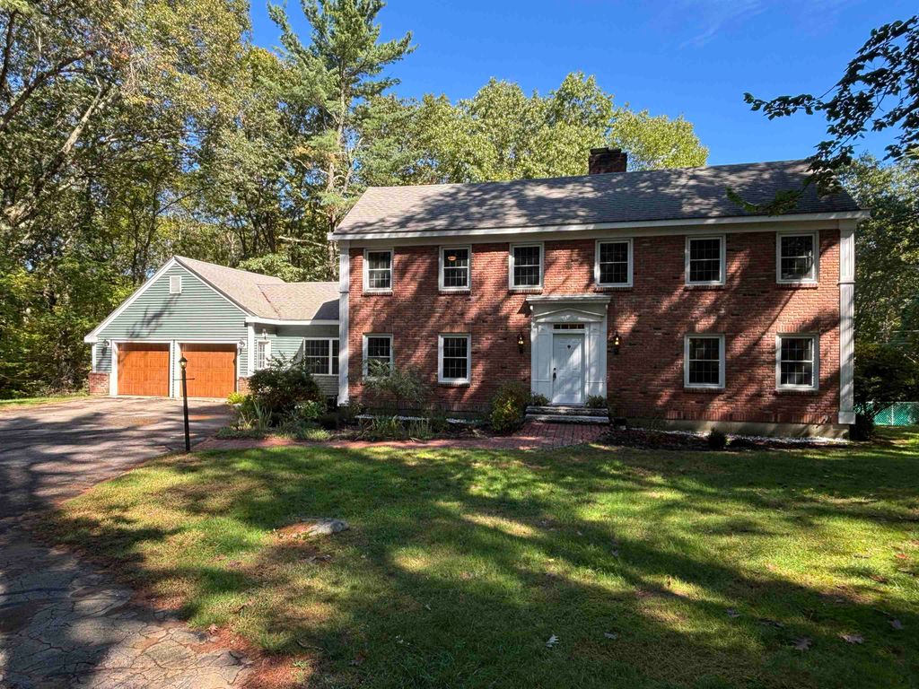 38 Piscataqua Road, Dover, NH 03820