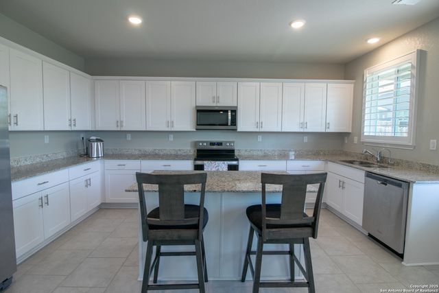 10322 Lady Bird, San Antonio, TX 78252