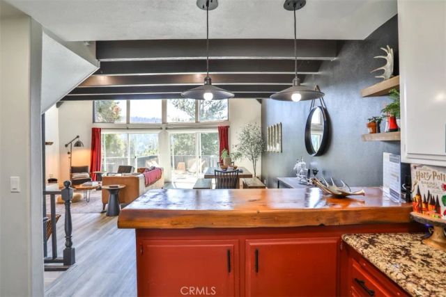 24833 Matterhorn Court, Crestline, CA 92325