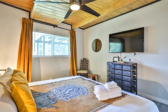 24833 Matterhorn Court, Crestline, CA 92325