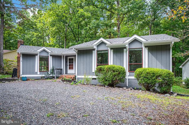 216 WAKEFIELD DR, Locust Grove, VA 22508