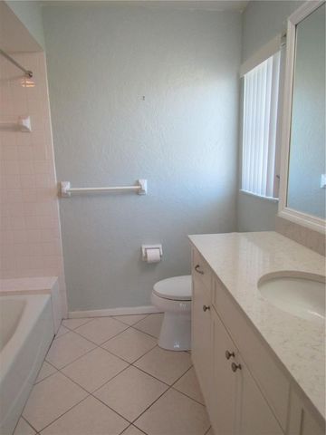 1608 LILLIPUT COURT, Venice, FL 34293