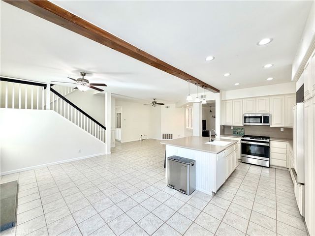 37168 Santa Rosa Glen Drive, Murrieta, CA 92562
