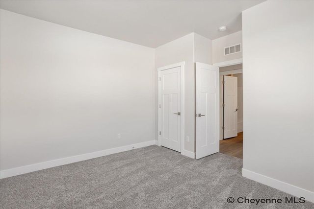 5810 ALEX RANCH RD, Cheyenne, WY 82007