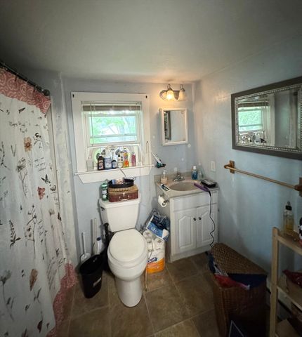 198 Reed St. 3, Rockland, MA 02370