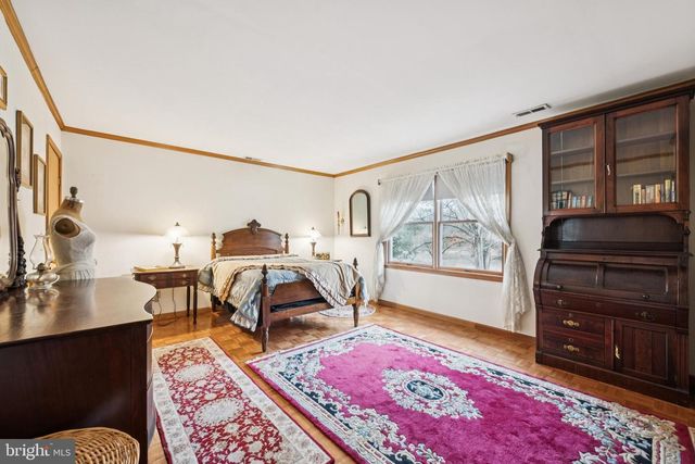 719 MARNE HWY, Hainesport, NJ 08036