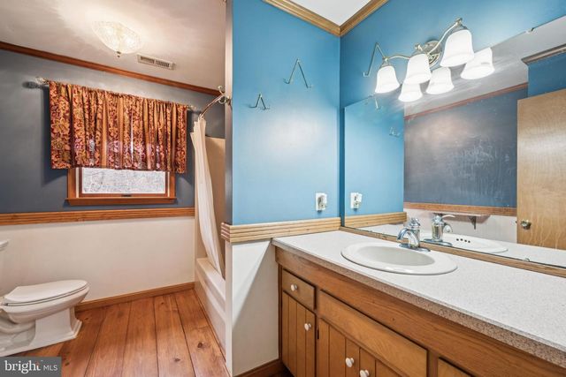 719 MARNE HWY, Hainesport, NJ 08036