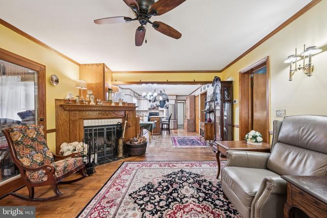 719 MARNE HWY, Hainesport, NJ 08036