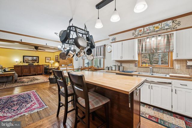 719 MARNE HWY, Hainesport, NJ 08036