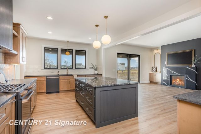 23 E Grove Court, Freeland, MI 48623