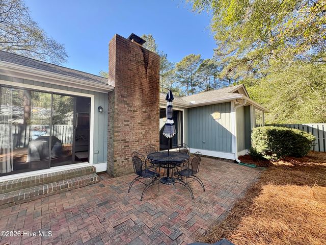 75 Hillcrest Road, Pinehurst, NC 28374