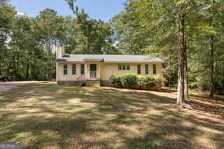 290 Eastlake Drive, Sandersville, GA 31082
