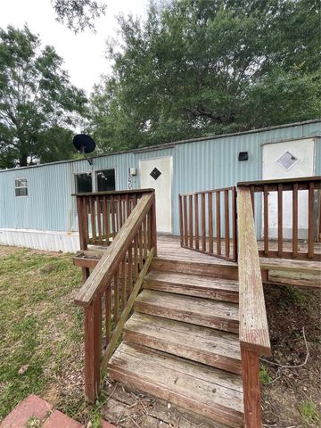39 County Road 4020, Dayton, TX 77535