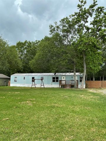 39 County Road 4020, Dayton, TX 77535