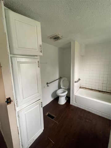 39 County Road 4020, Dayton, TX 77535