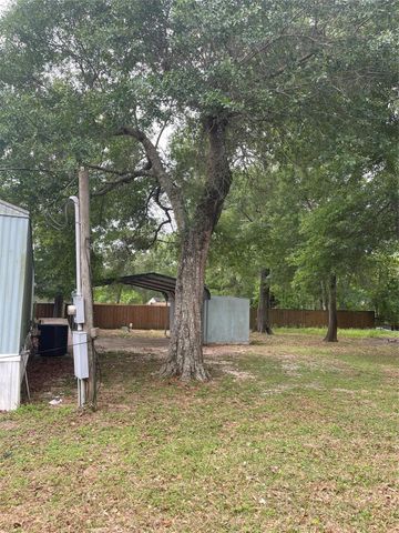 39 County Road 4020, Dayton, TX 77535