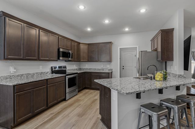 18064 Terraceside Dr, Prairieville, LA 70769