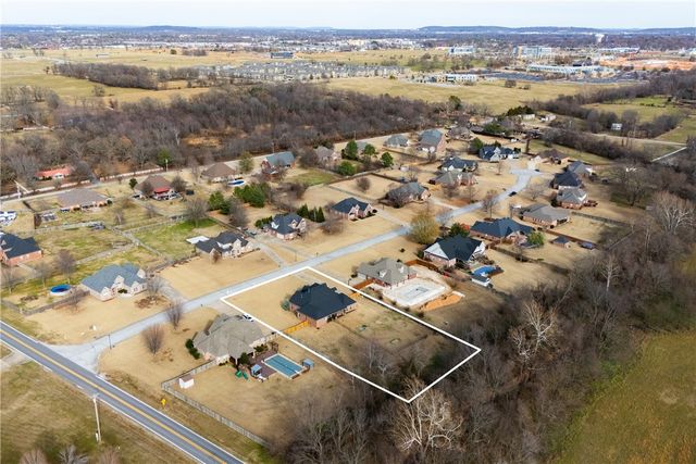 6863 Freedom Place, Springdale, AR 72762