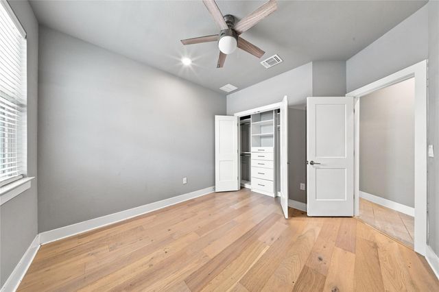 112 Dax DR, Liberty Hill, TX 78642