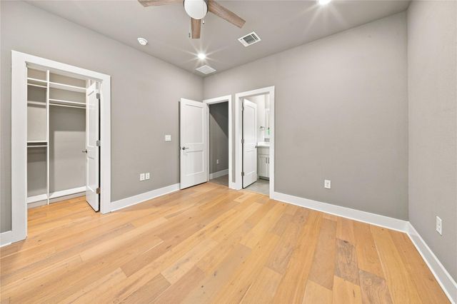 112 Dax DR, Liberty Hill, TX 78642