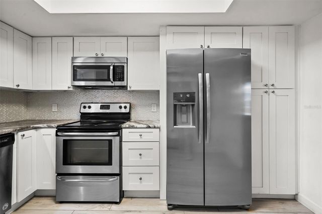 8626 WOODBRIDGE DRIVE, New Port Richey, FL 34655