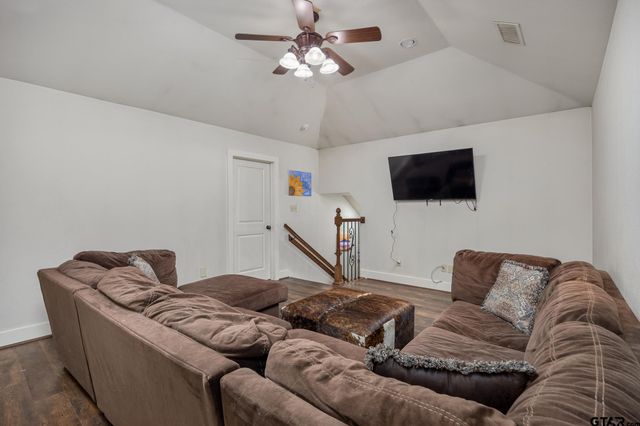 7107 Butterfly Creek, Tyler, TX 75703