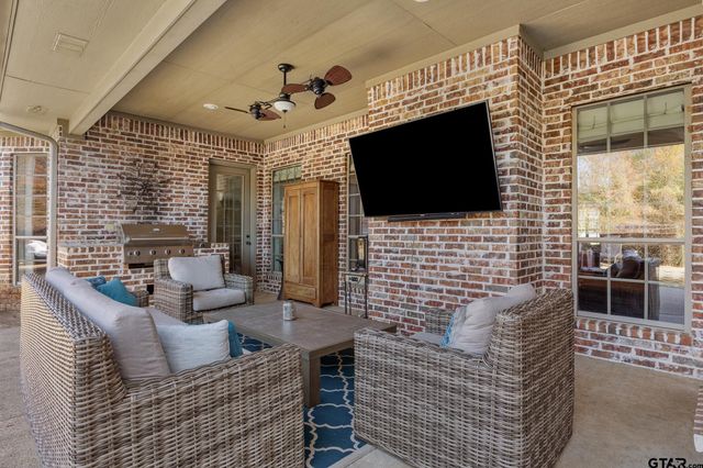 7107 Butterfly Creek, Tyler, TX 75703