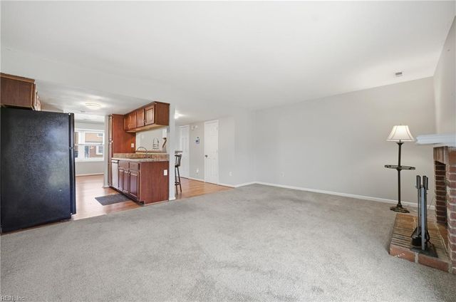 1957 Darnell DR, Virginia Beach, VA 23455