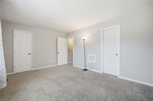 1957 Darnell DR, Virginia Beach, VA 23455