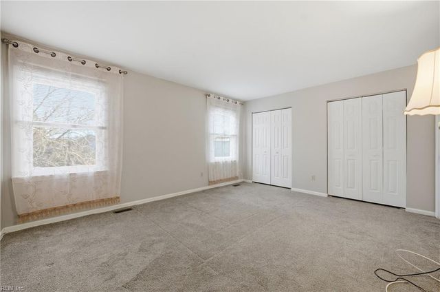 1957 Darnell DR, Virginia Beach, VA 23455