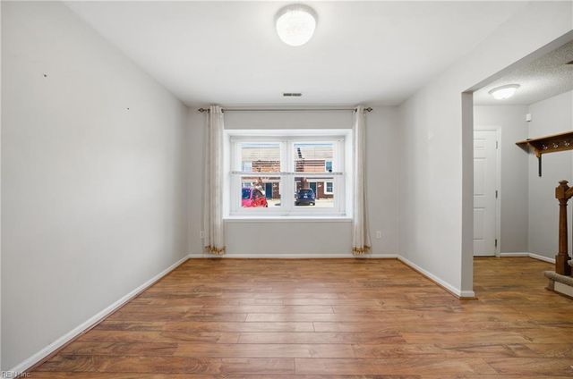 1957 Darnell DR, Virginia Beach, VA 23455