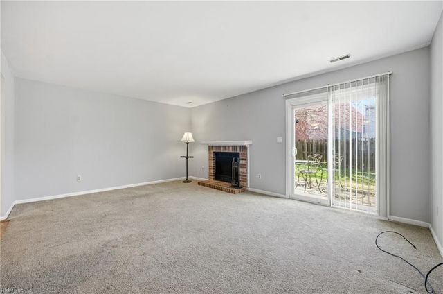 1957 Darnell DR, Virginia Beach, VA 23455