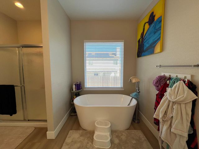 8279 Ghislaine Way, Antelope, CA 95843