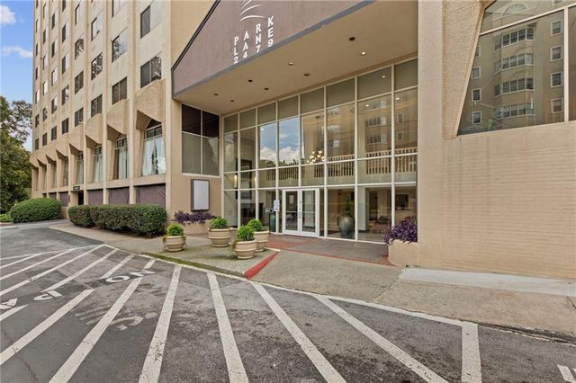 2479 Peachtree Road APT 1716, Atlanta, GA 30305