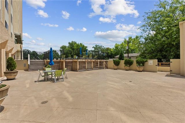 2479 Peachtree Road APT 1716, Atlanta, GA 30305