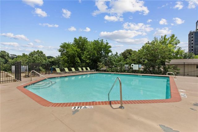 2479 Peachtree Road APT 1716, Atlanta, GA 30305