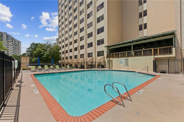 2479 Peachtree Road APT 1716, Atlanta, GA 30305