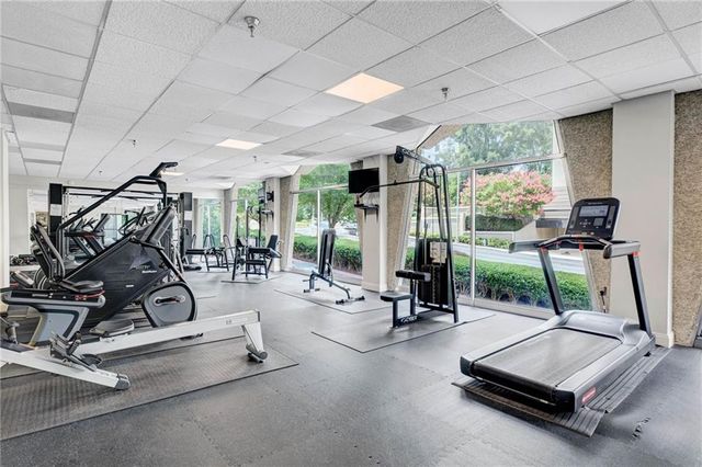 2479 Peachtree Road APT 1716, Atlanta, GA 30305